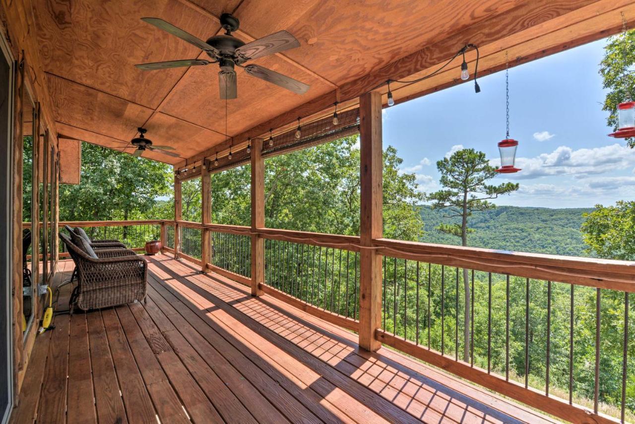 Spacious Log Cabin With Fire Pit And Game Room! Eureka Springs Dış mekan fotoğraf